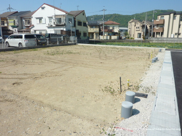 有栖川駅 徒歩13分 構造:木造スレート葺土地面積:85.62平米 ( 25.9坪 ) 建物面積:89.84平米 ( 27.17坪 )