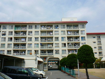 西京極駅 徒歩11分 構造:鉄筋コンクリート造専有面積:46.2平米 ( 13.97坪 )