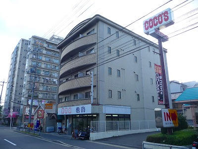 シャンパーニュ四条