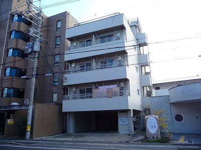 ドミトリー小川
