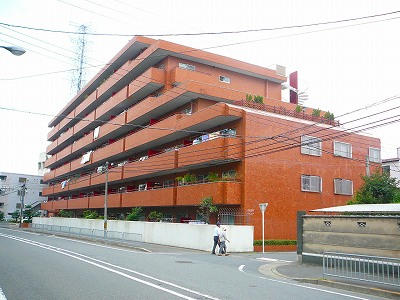ハイラーク西京極